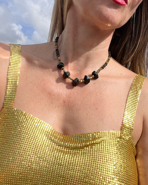 OBSIDIAN POINT GOLDEN CHOKER