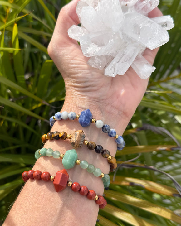 TINI DOUBLE POINT BRACELET