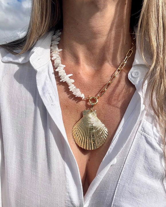 CONCHA MOONSTONE CHOKER